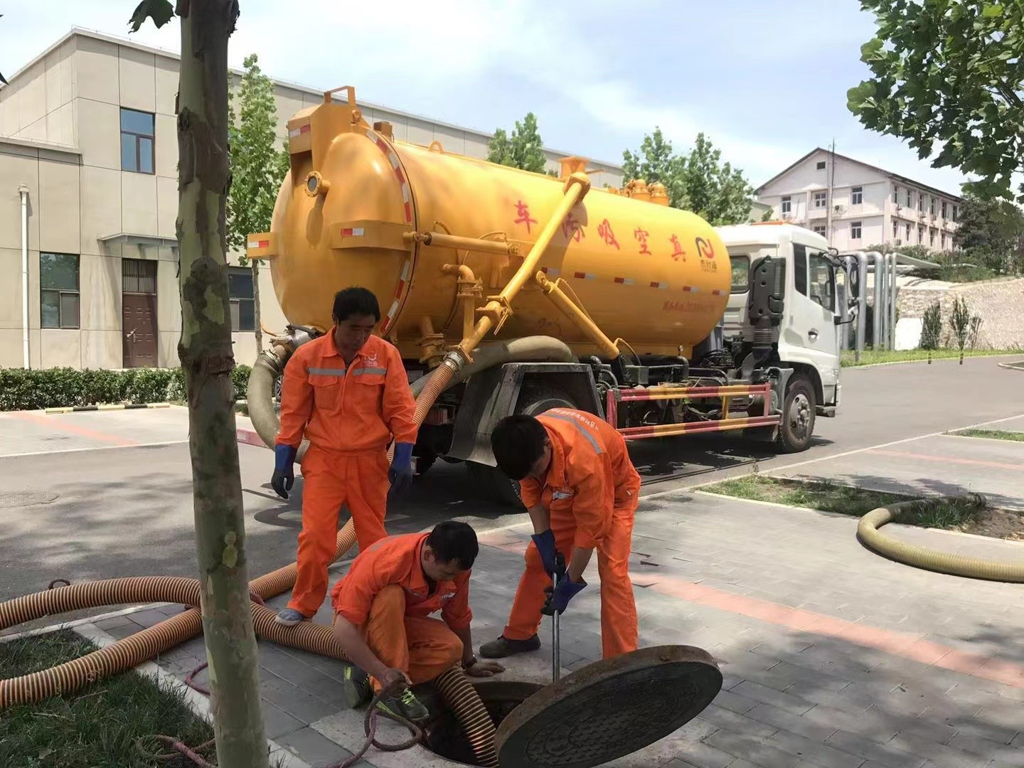 白河化粪池清理与5-8吨吸粪车施工效率分析